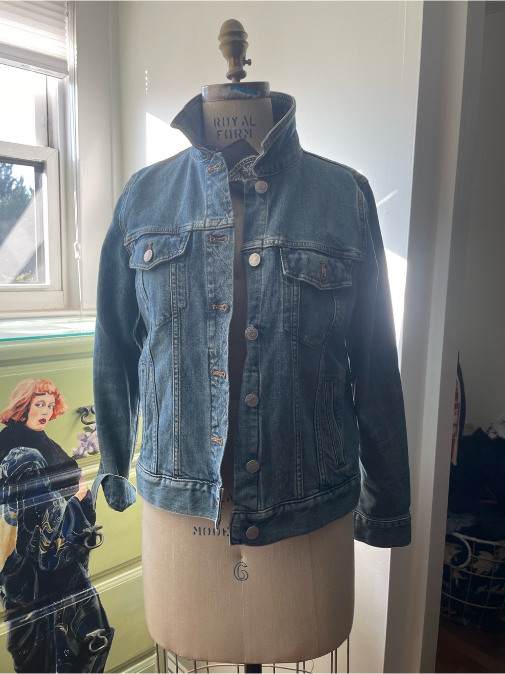 Madewell Vintage-Style Denim Jacket in Washed Blue size large